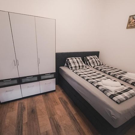 Renovated Apartment Close To First District Виена Екстериор снимка